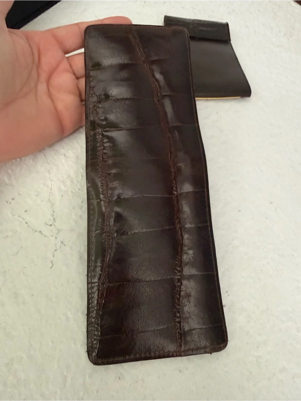 Men's Dark Brown Alligator Leather Bifold Wallet